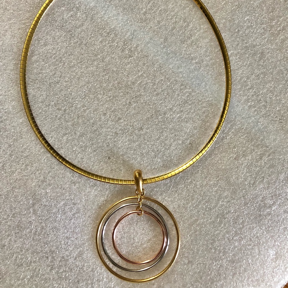 Gold tone Fashion Necklace with Tri-Gold tone pendant